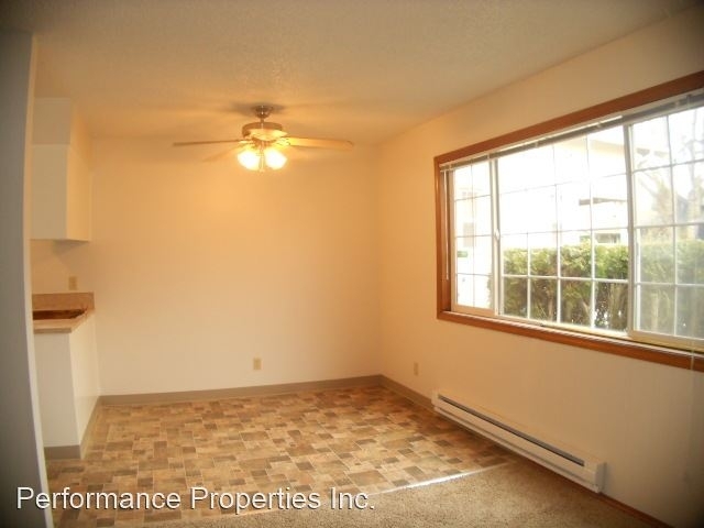 2205 - 2213 Ne 46th Avenue - Photo 3