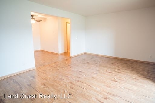 1851 Roosevelt Ave. - Photo 3