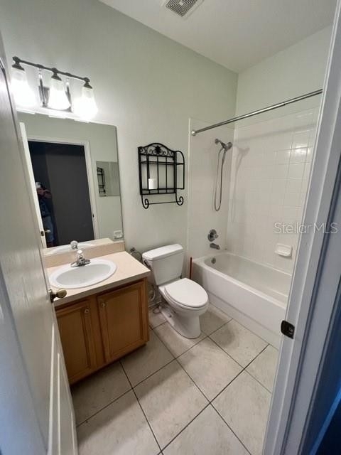 7405 Surrey Wood Lane - Photo 11