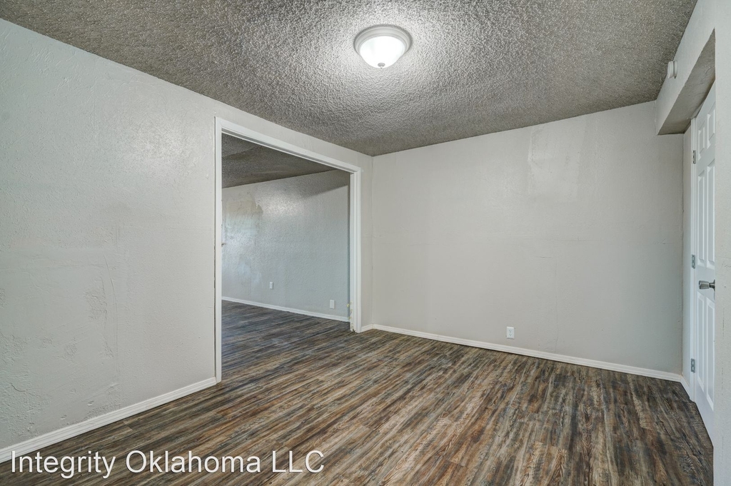 6604 Braniff Dr. - Photo 11