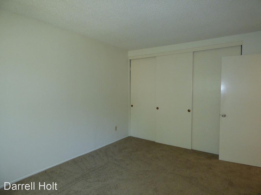 4641 Date Ave. - Photo 4