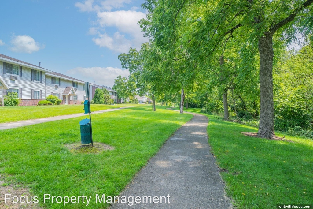 545, 551 Southtowne Place - Photo 21