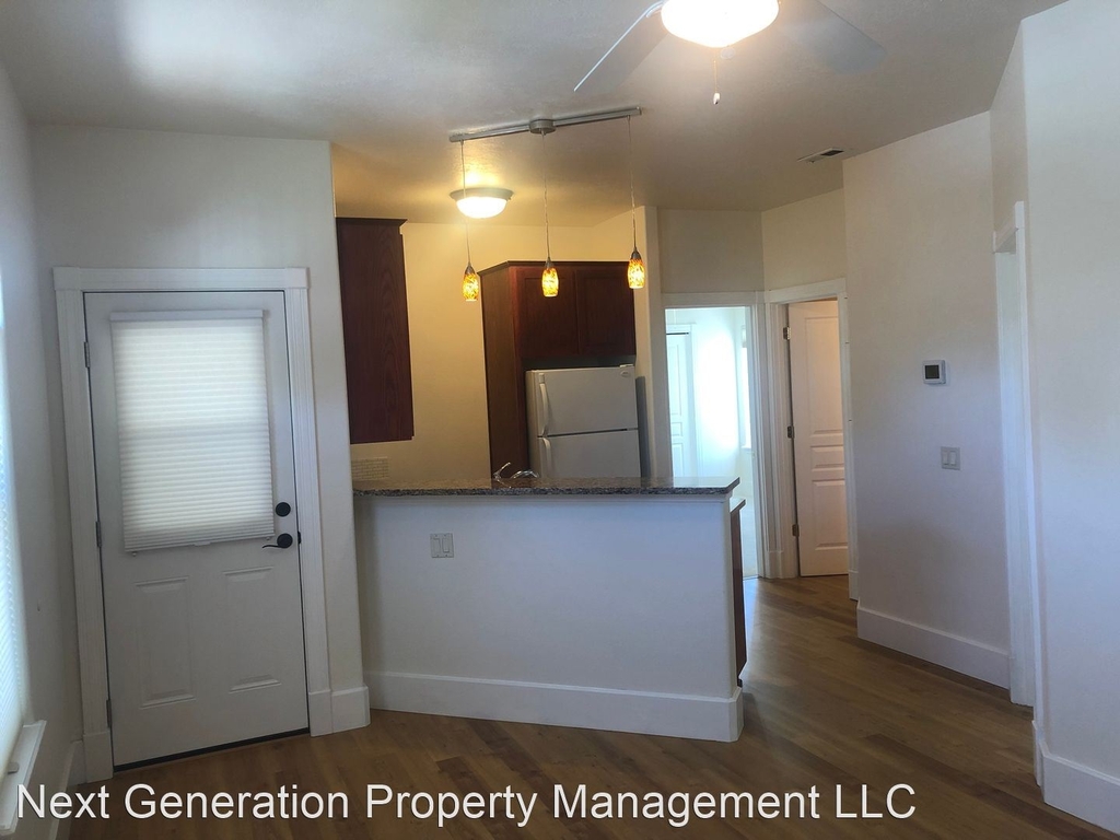 4354 Spring Meadow Ave - Apt. - Photo 4