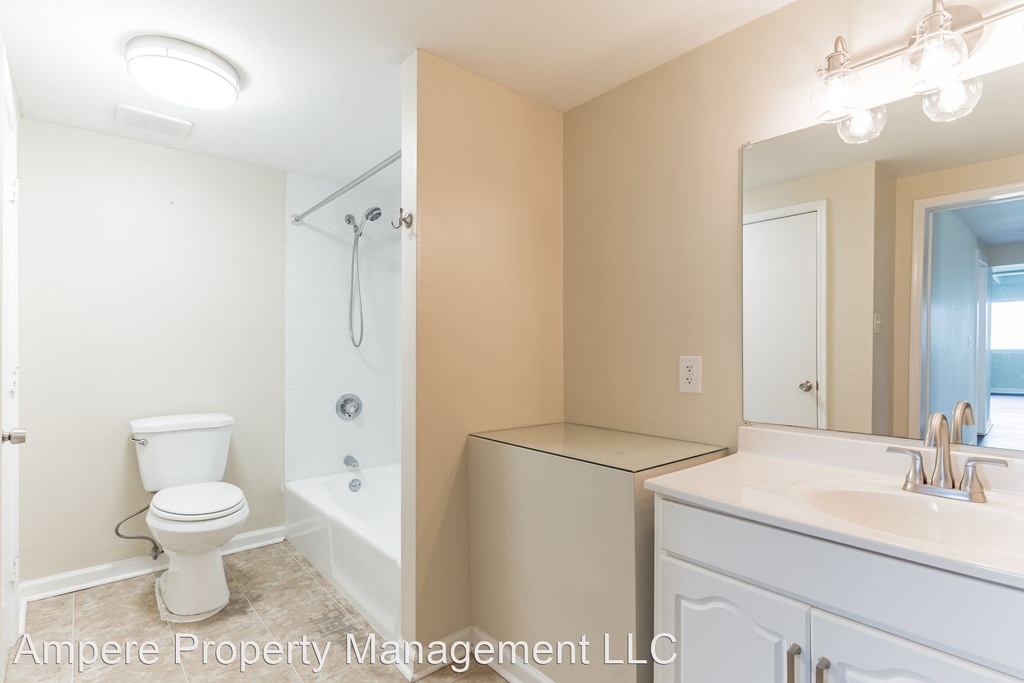 563 S Crest Rd - Photo 11