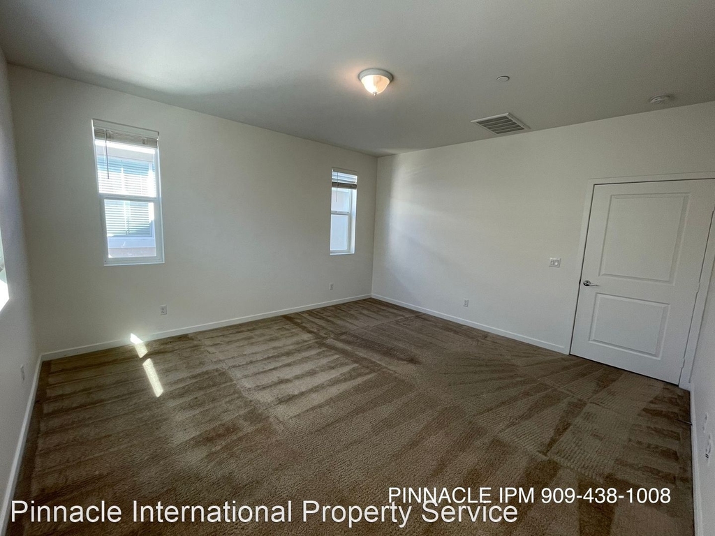 6984 Silverado Street - Photo 14