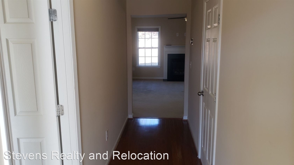 918 Ribbonleaf Lane - Photo 4