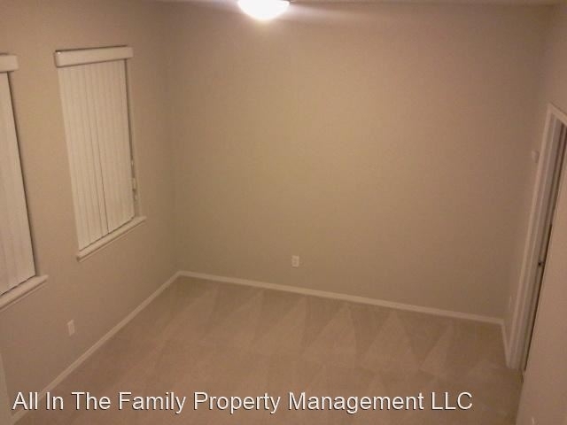 6007 Ne Maidstone St. - Photo 11