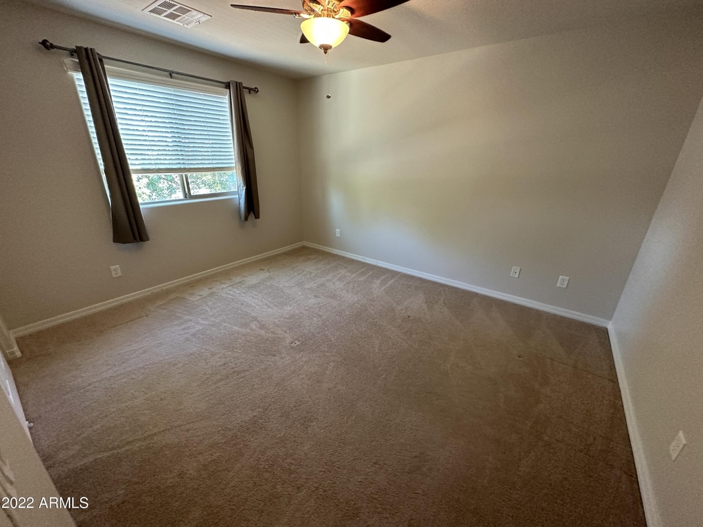 2224 W Beverly Lane - Photo 24