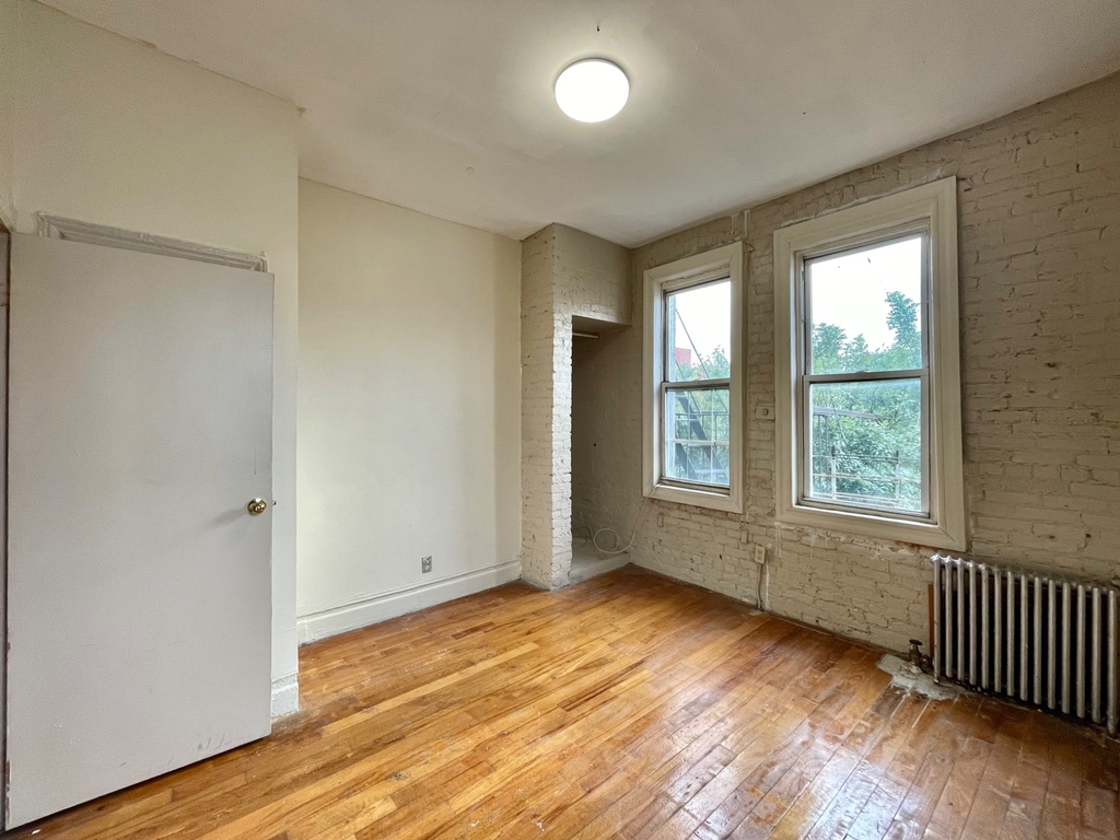 406 East 119th Street - Photo 5
