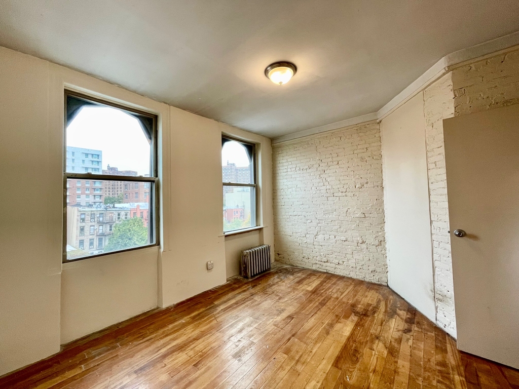406 East 119th Street - Photo 2