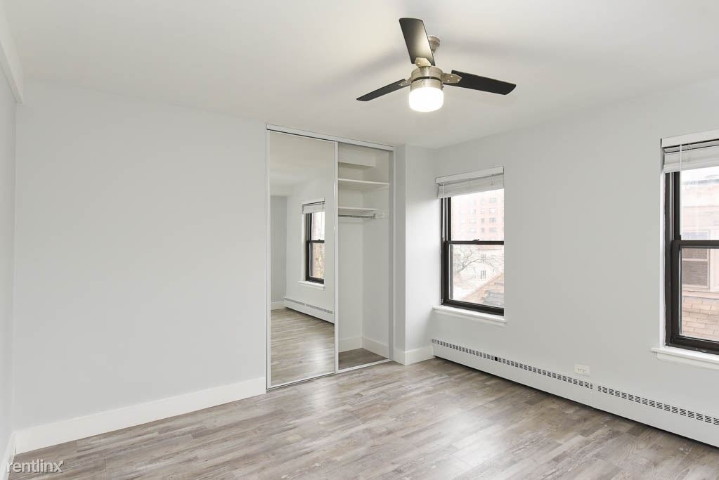 5858 N. Sheridan, Unit 404 - Photo 12