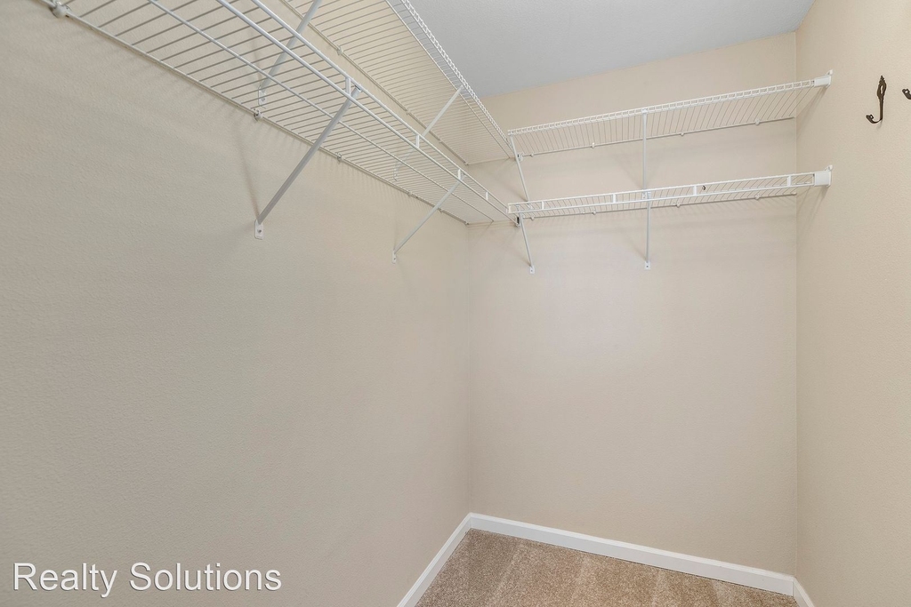 20876 Sw Sister Lane - Photo 15