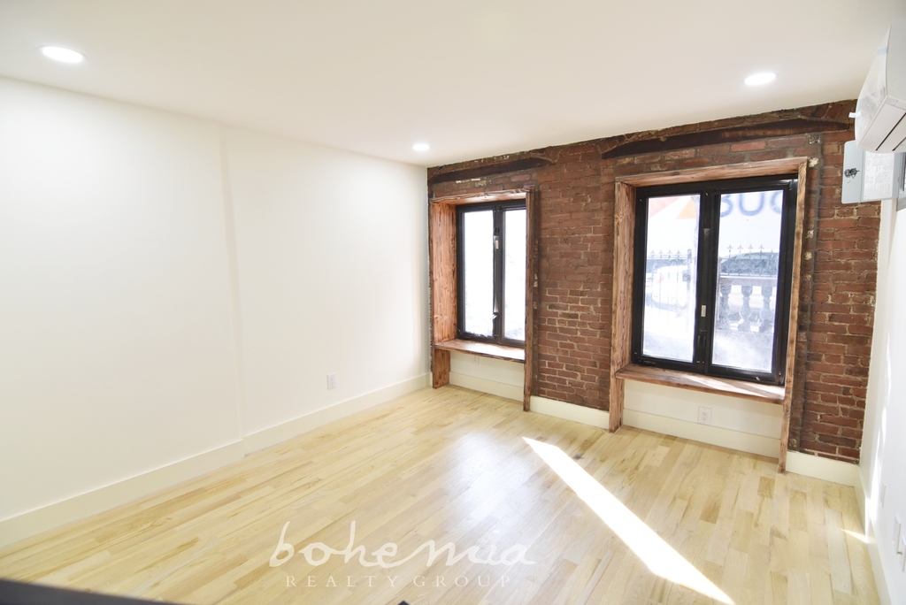 59 East 126th Street - Photo 3