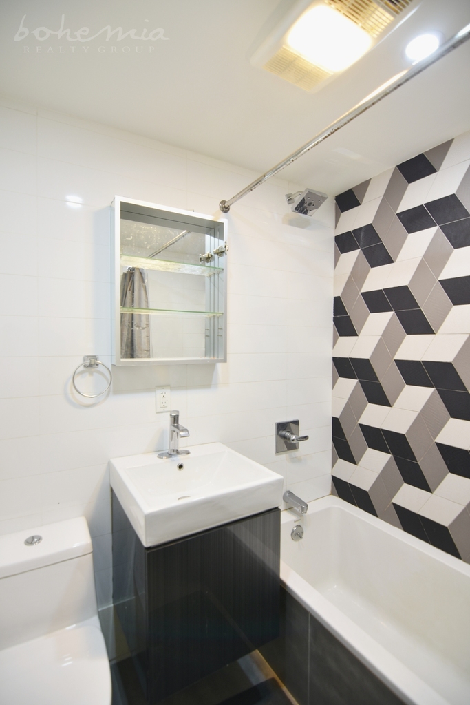 59 East 126th Street - Photo 7