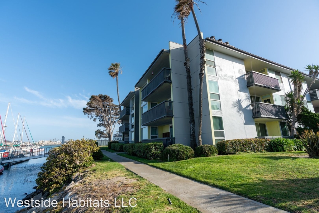 4200 S Harbor Blvd - Photo 13