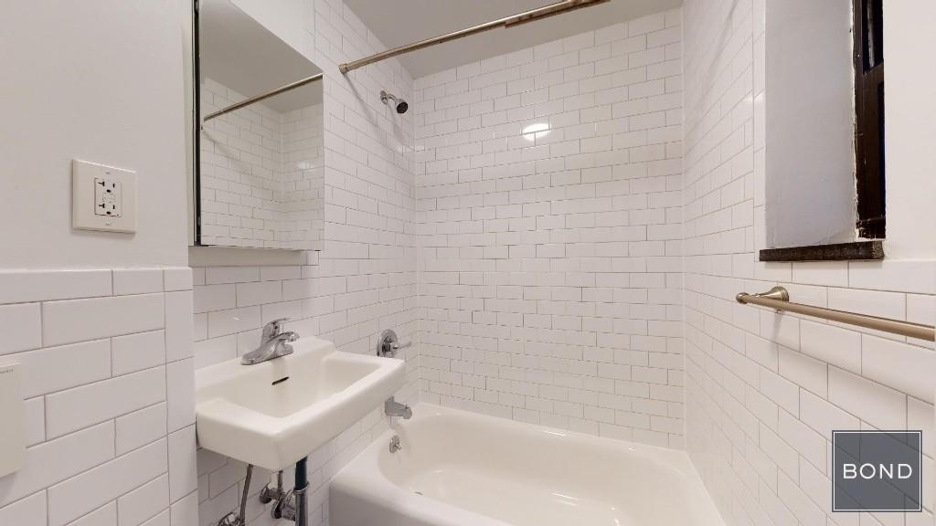 233 East 81 Street - Photo 7