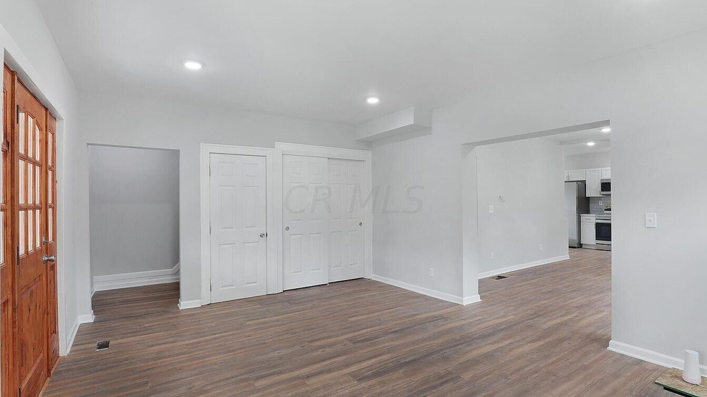 699 Oakwood Avenue - Photo 10