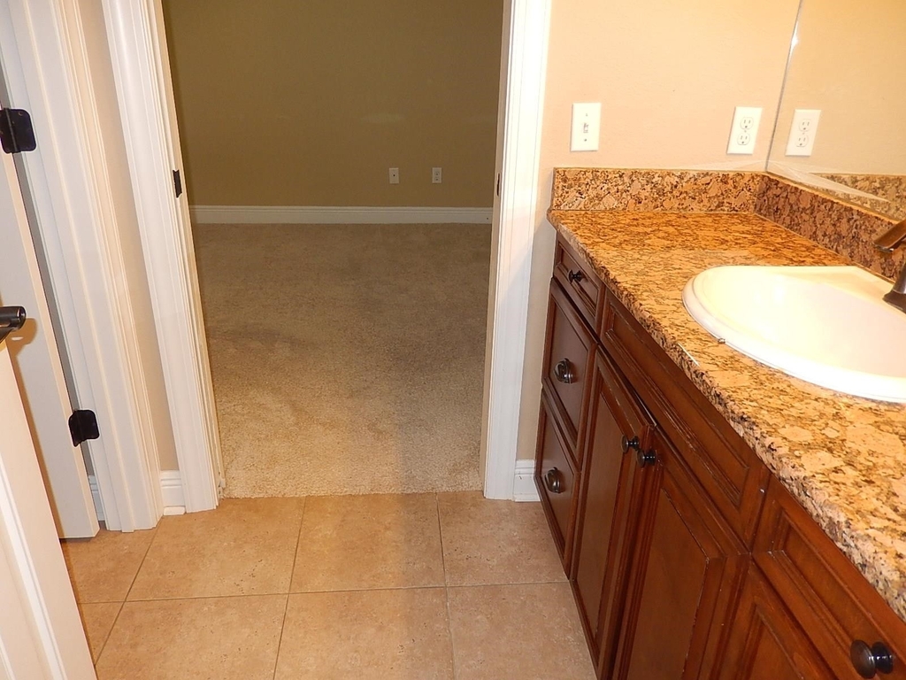 2556 Carthage - Photo 24