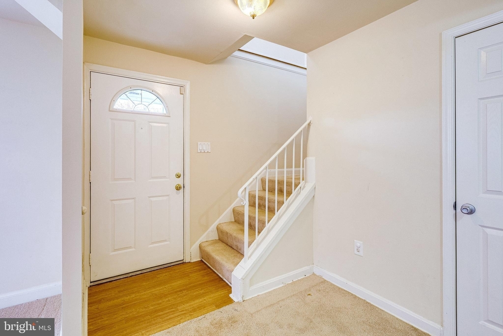 6227 Virginia Hills Avenue - Photo 13