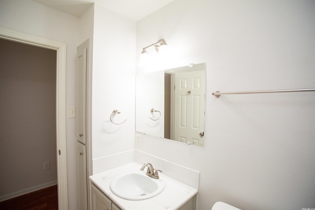 121 Diamond Pointe Drive - Photo 9