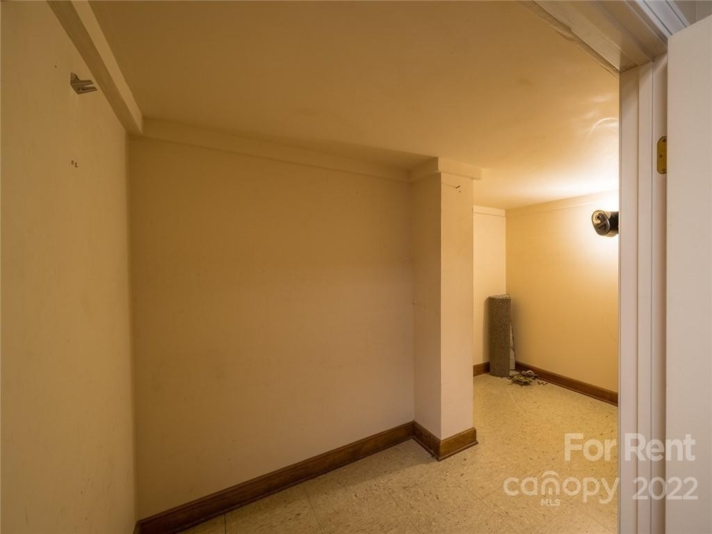 258 Main Avenue - Photo 8