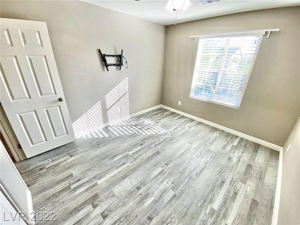 6529 Dolian Creek Street - Photo 10