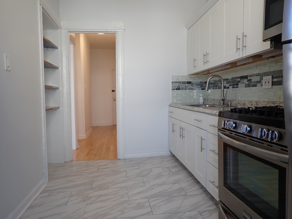 1226 Nostrand Avenue - Photo 8