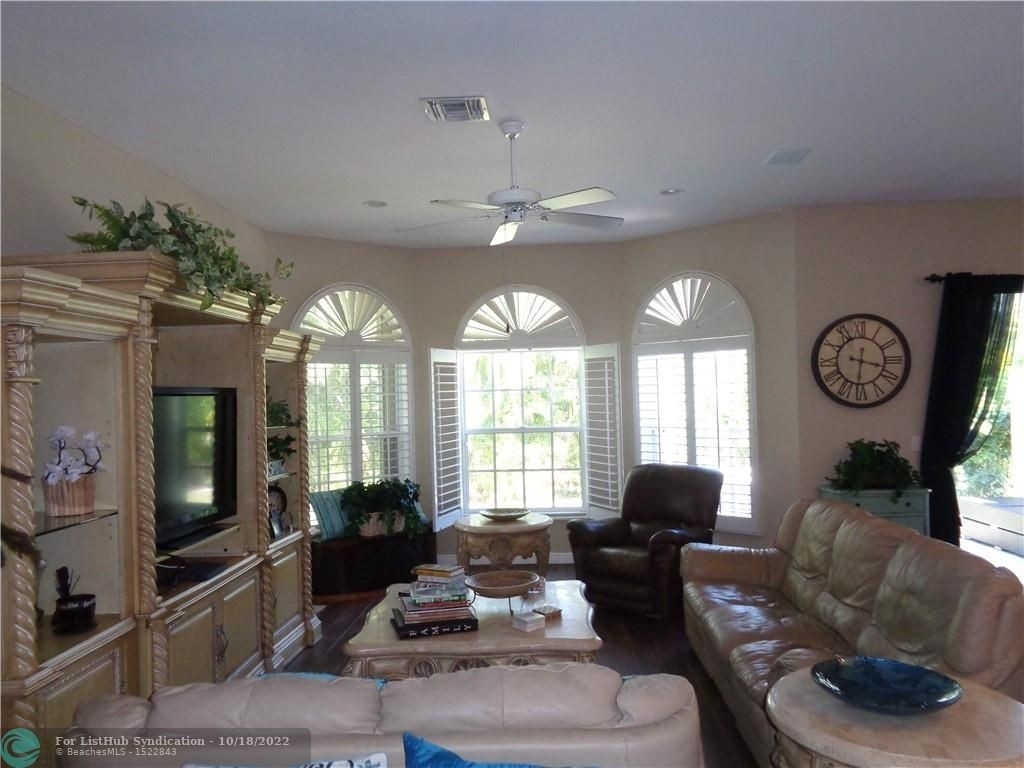 16210 Merida Ln - Photo 4