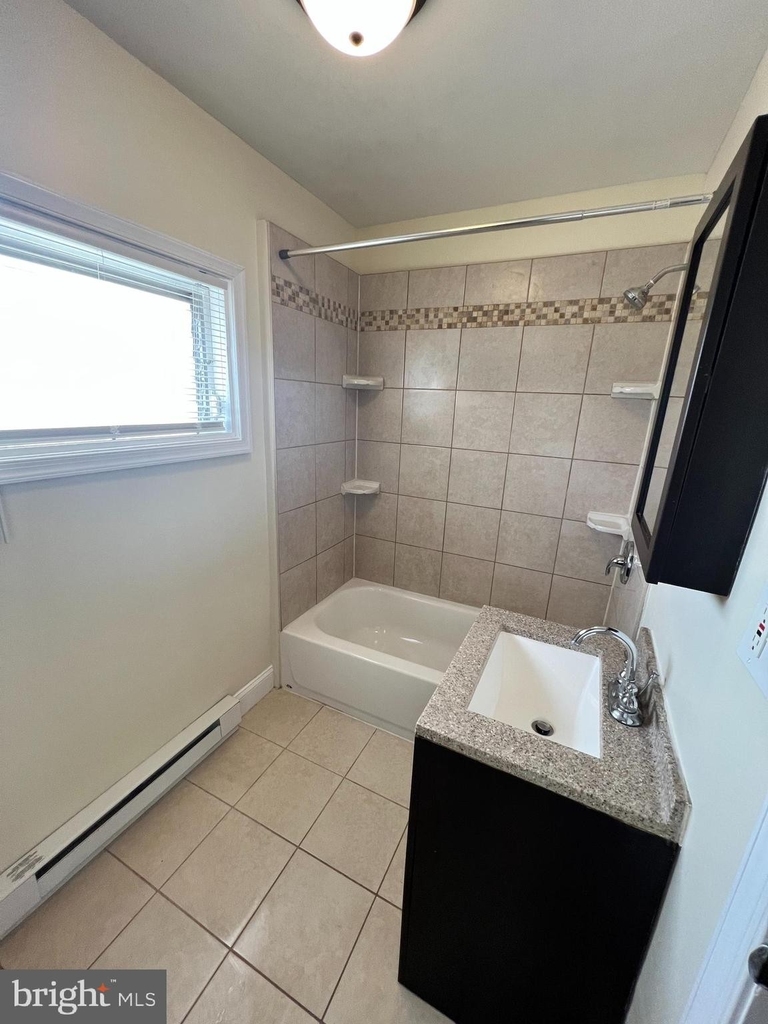 3041 Livingston Street - Photo 6