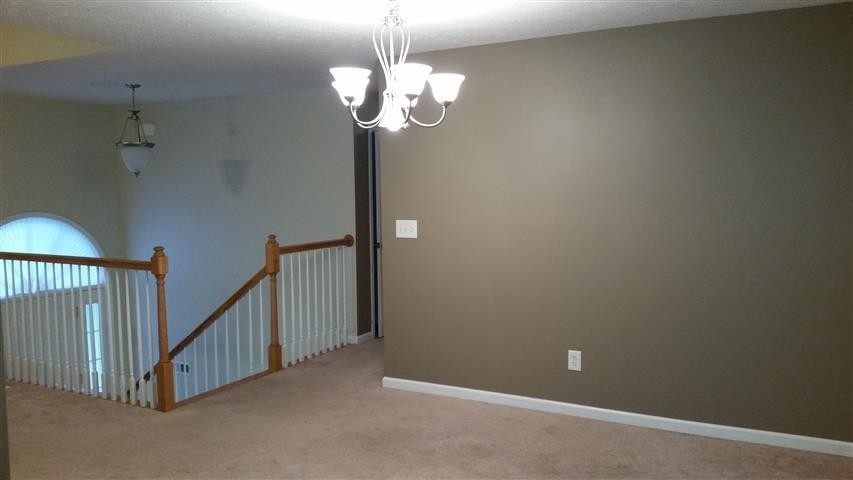 1268 Viewmont Dr - Photo 2