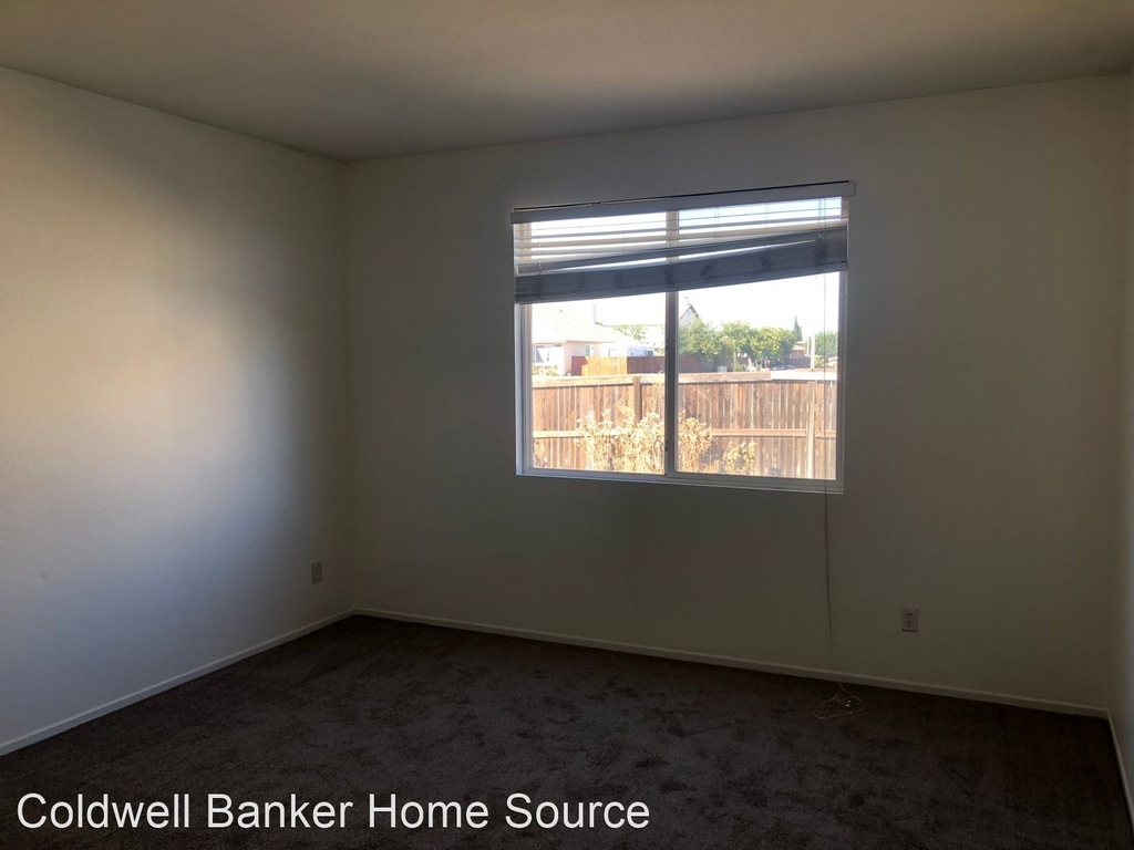 13492 Somerset St. - Photo 13