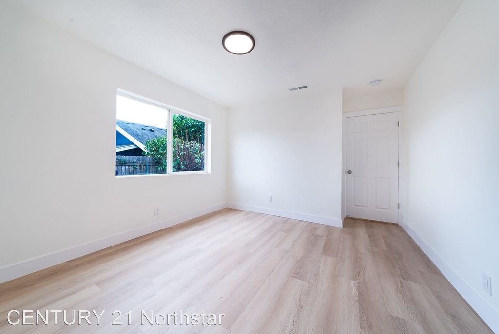 7040 Se 85th Ave - Photo 10