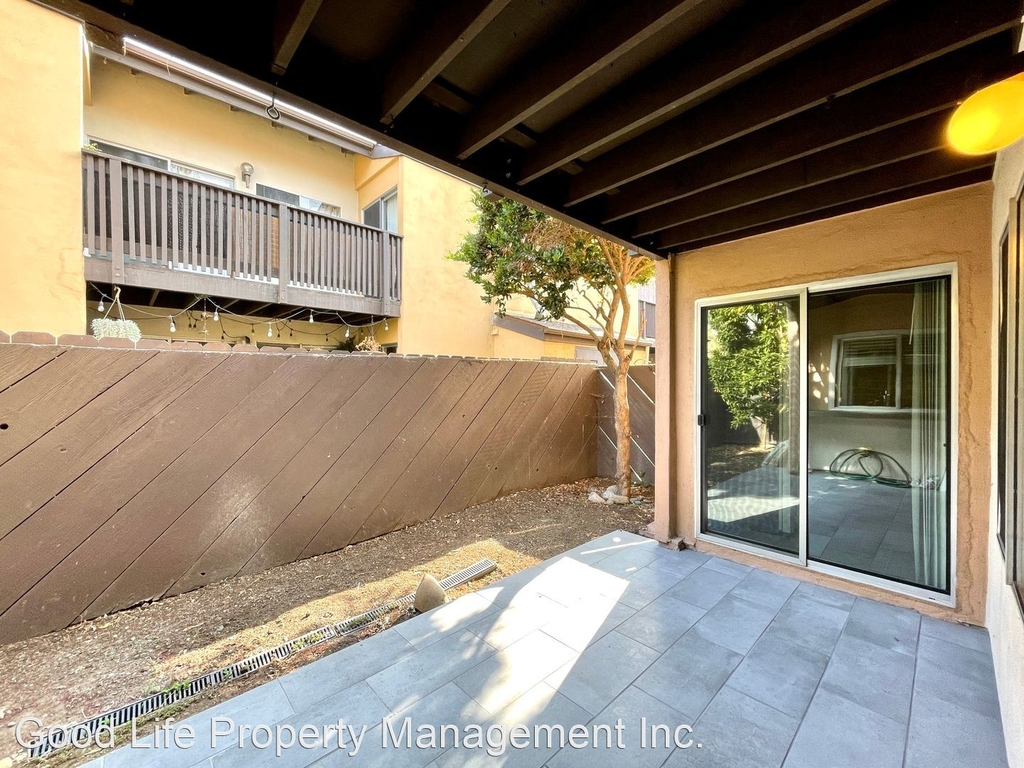 7980 Mission Center Ct Unit E - Photo 11