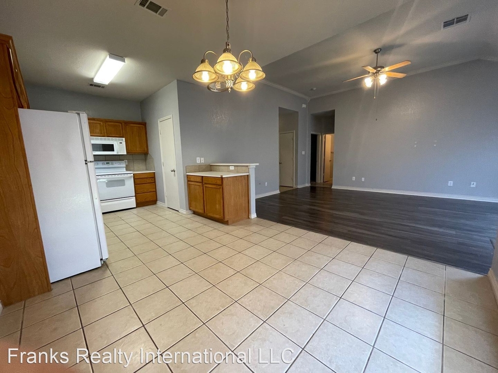 3116 Buckskin - Photo 1