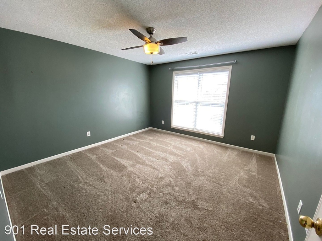 7638 Easterly Lane - Photo 28