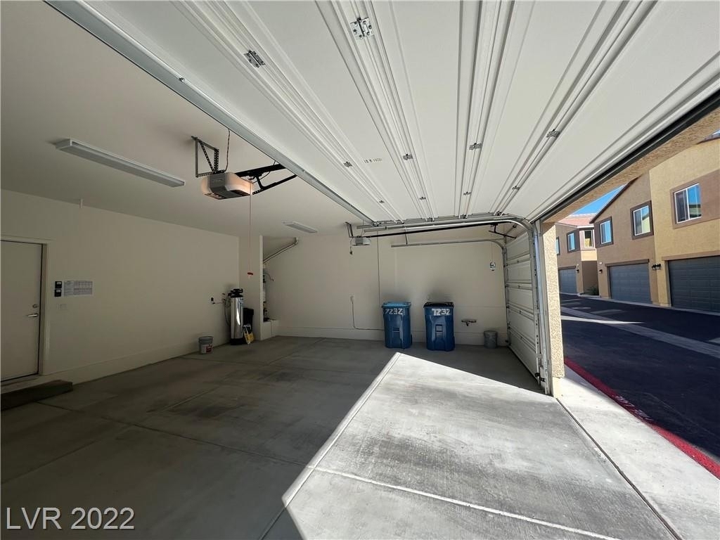 7232 Halo Falls Street - Photo 33