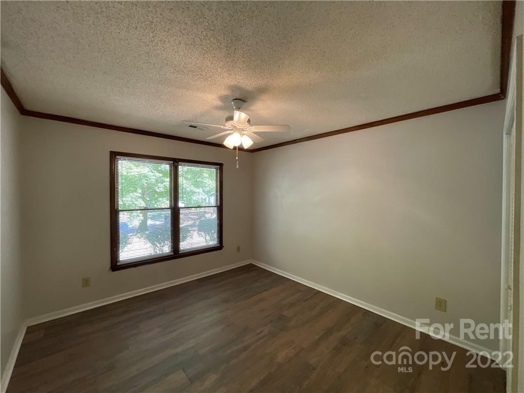 7638 Campbell Creek Lane - Photo 3