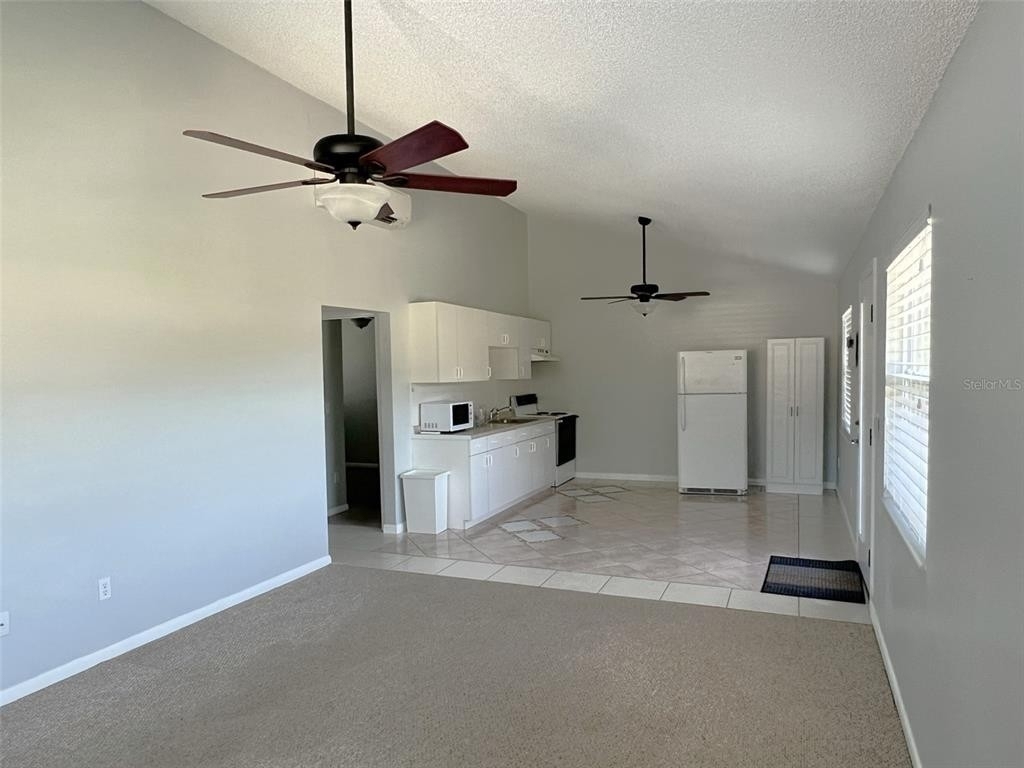 1142 W Lotus Drive - Photo 5