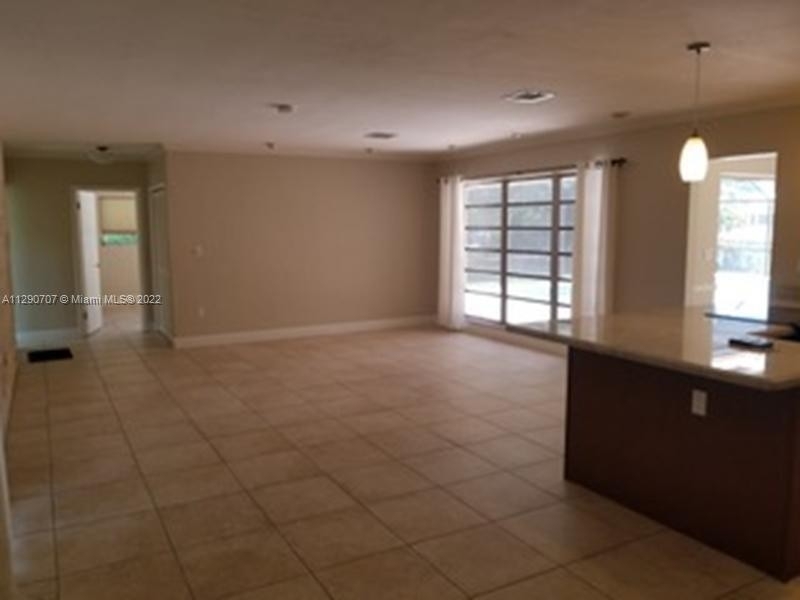 1450 Coruna Ave - Photo 4