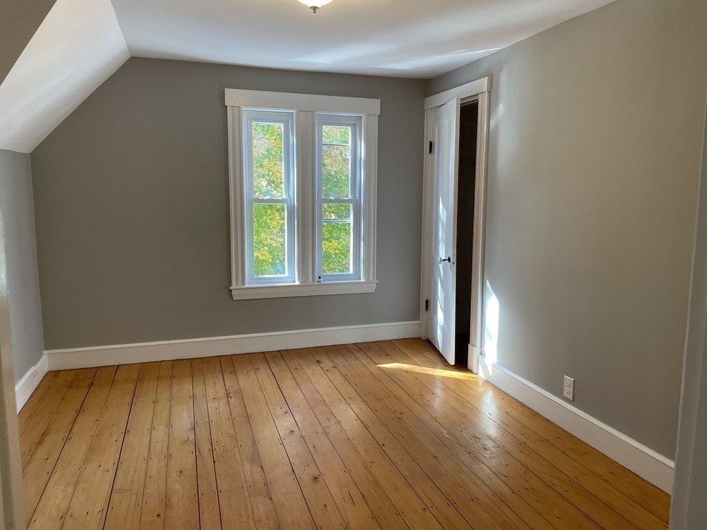 353 Hartford Avenue - Photo 14