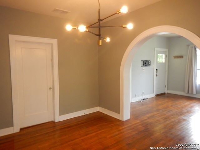 707 W Lynwood Ave - Photo 5