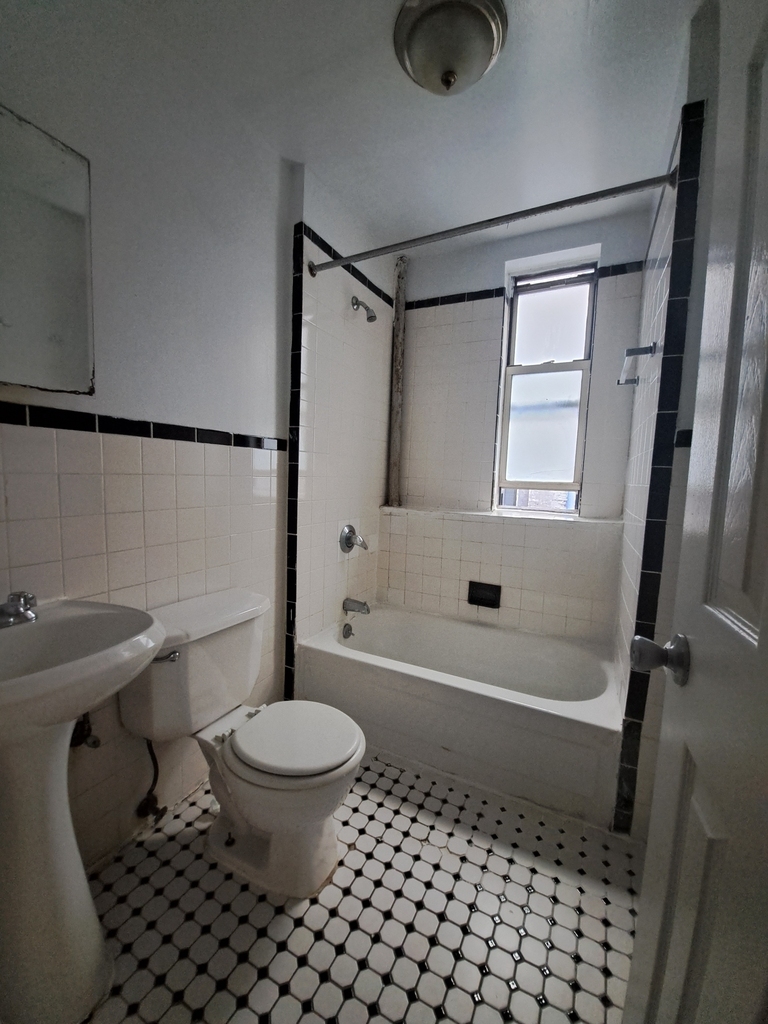 412 West 129th Street - Photo 3