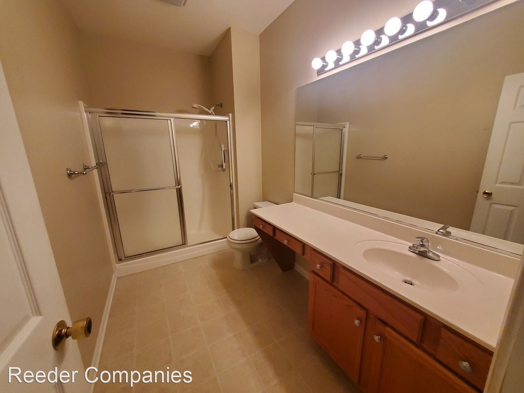 880 Manistee Ave. - Photo 11