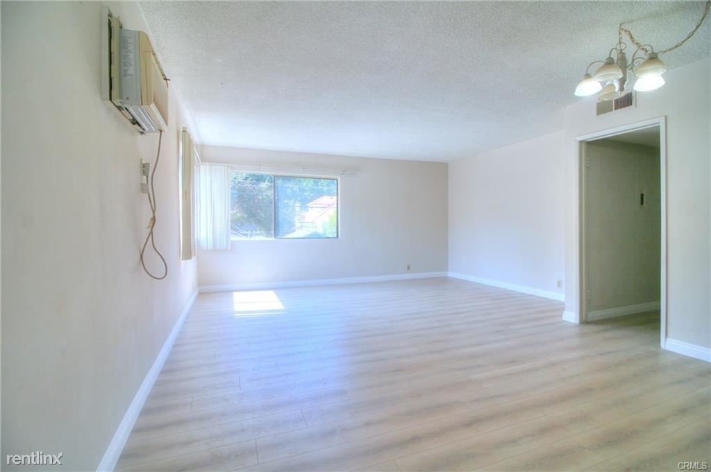 1831 Ramona Ave Apt 10 - Photo 1