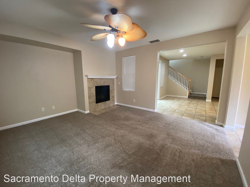 721 Wapello Circle - Photo 19