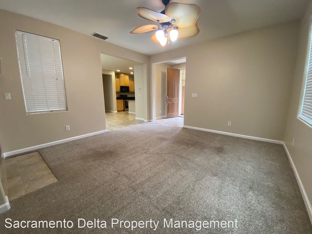 721 Wapello Circle - Photo 20