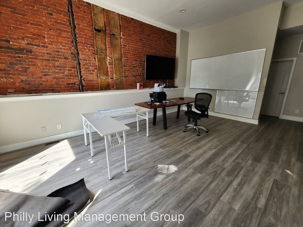 3001 W Girard Ave - Photo 1