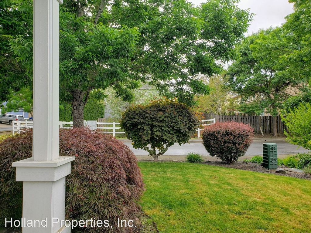 4702 Sw 164th Terr. - Photo 12