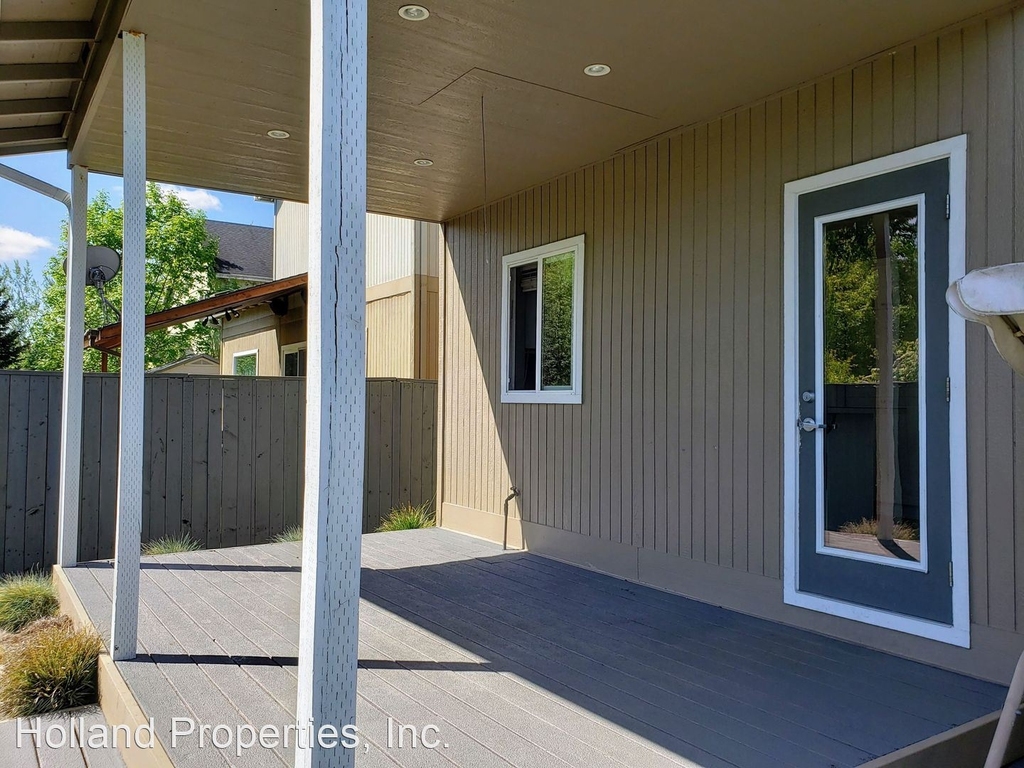 4702 Sw 164th Terr. - Photo 3