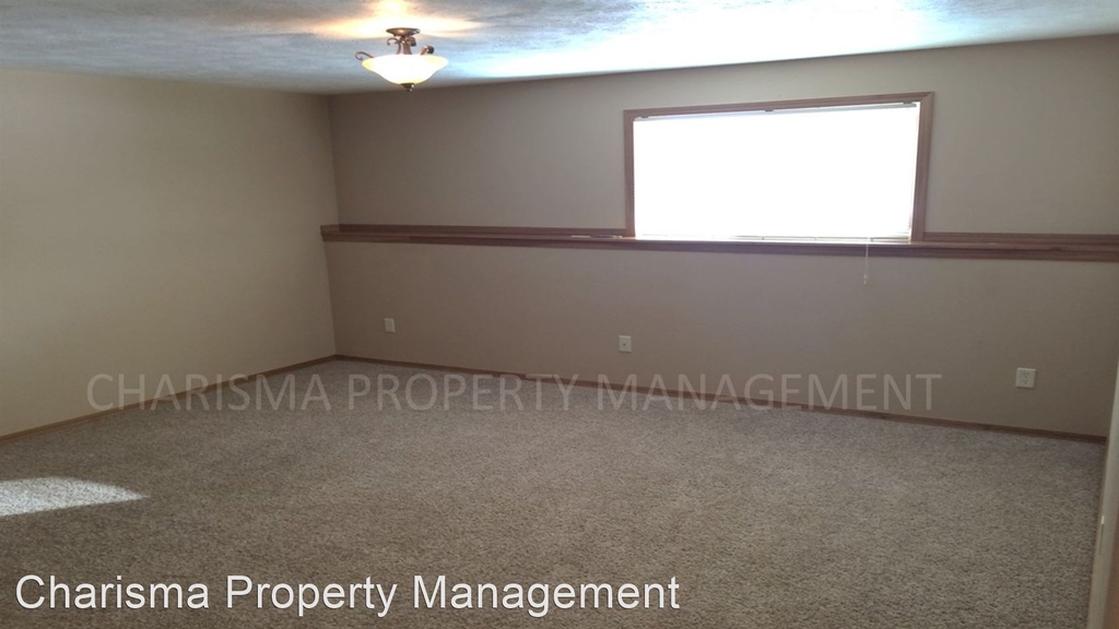 5505 W Rebecca Street - Photo 17